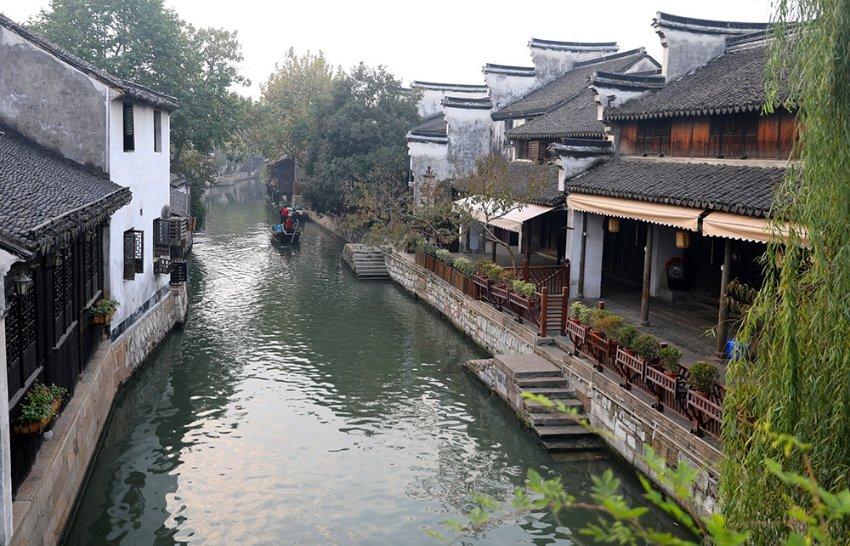 黑土无言大结局：杨四开包子铺，王萍死狱中